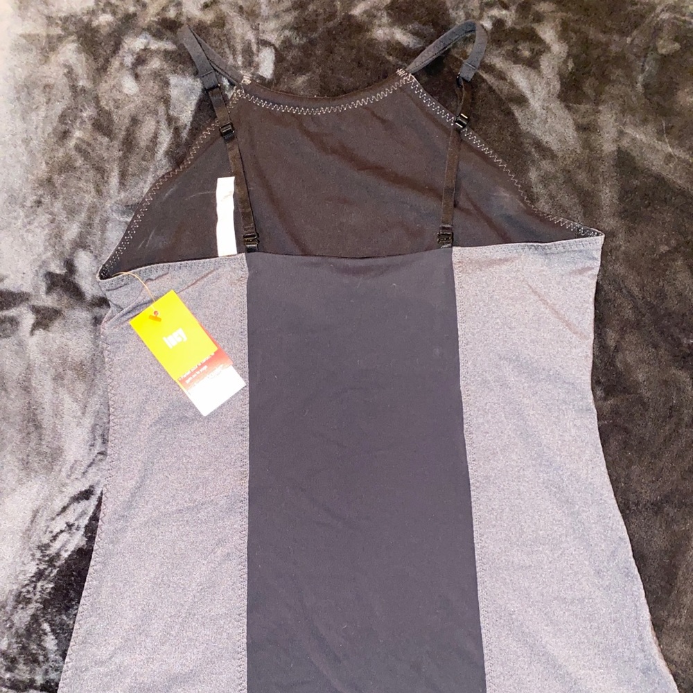 Lucy Zenergy Power yoga top large